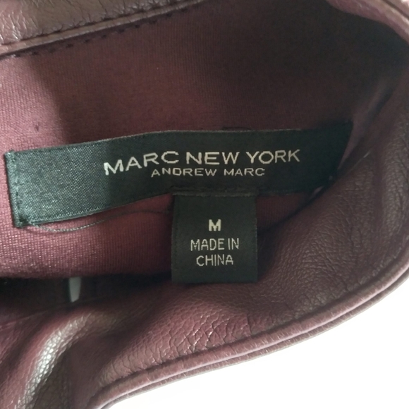 ☆NWT☆ Mark New York Burgundy Faux Leather Sleeveless Top Mock Neck With Keyhole - Picture 12 of 12